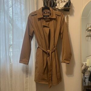 Ellen Tracy Women's Camel Trench Coat